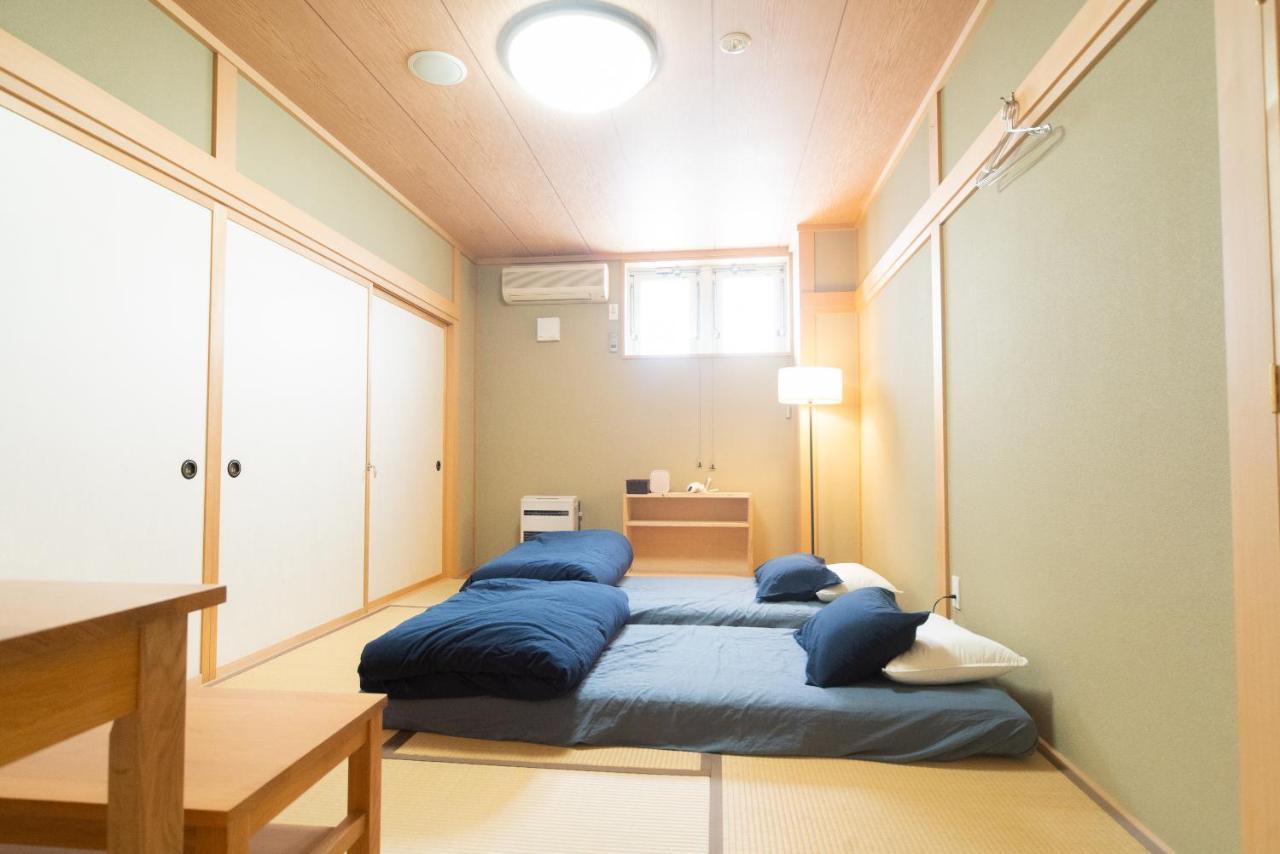 オランドの二階 Hotel Hirosaki Exterior photo